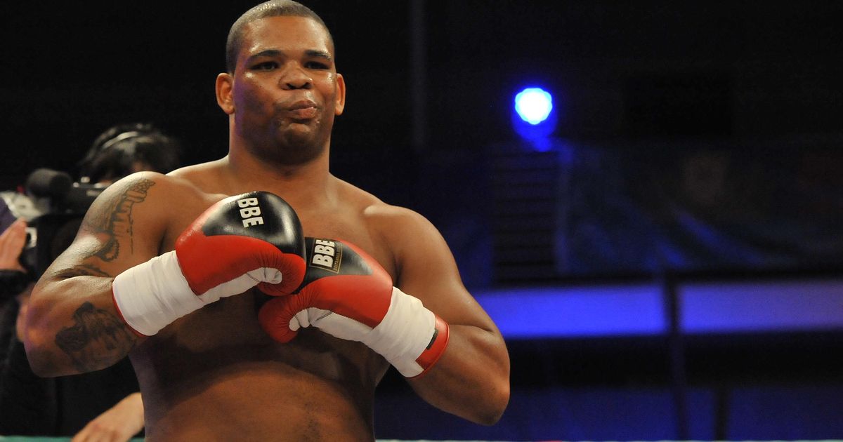Holy diver? – Mike Perez’s one punch knockout raises eyebrows