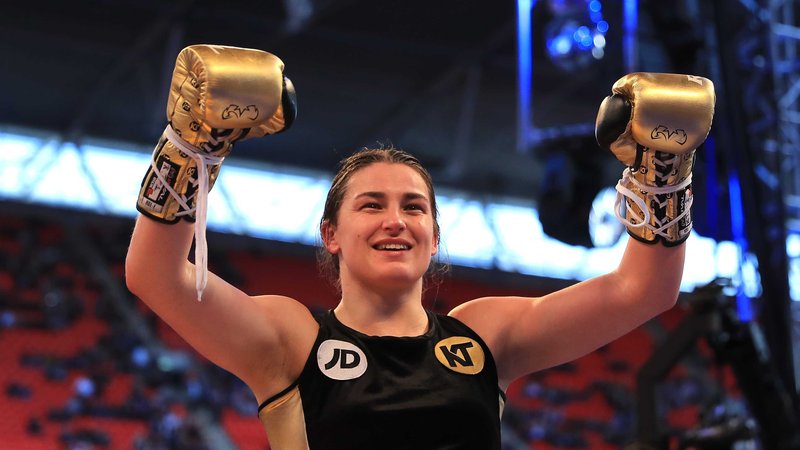 Katie Taylor successfully defends title against Jessica McCaskill