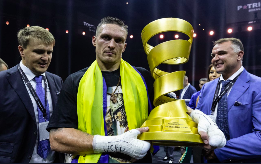 Aleksandr Usyk Cruises to Glory With Moscow Masterclass Against Murat Gassiev