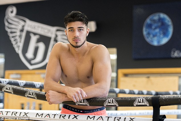 Tommy Fury Inks Promotional Deal With Frank Warren