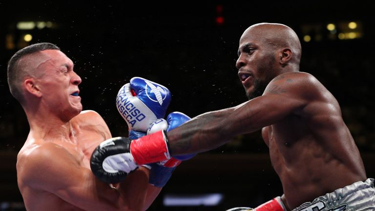 Tevin Farmer Retains; Wins for Taylor, Garcia and Ali on Canelo-Fielding Undercard