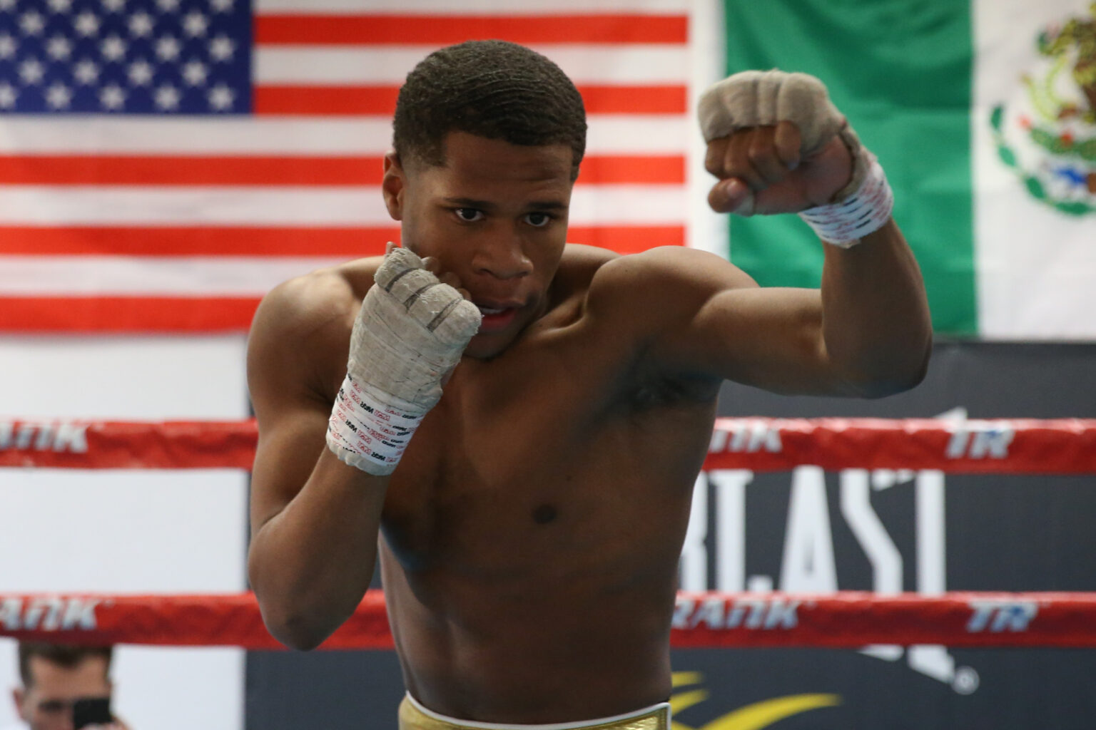 Devin Haney ready for Moran showdown: “I want to rule the sport as a pound-for-pound star!”