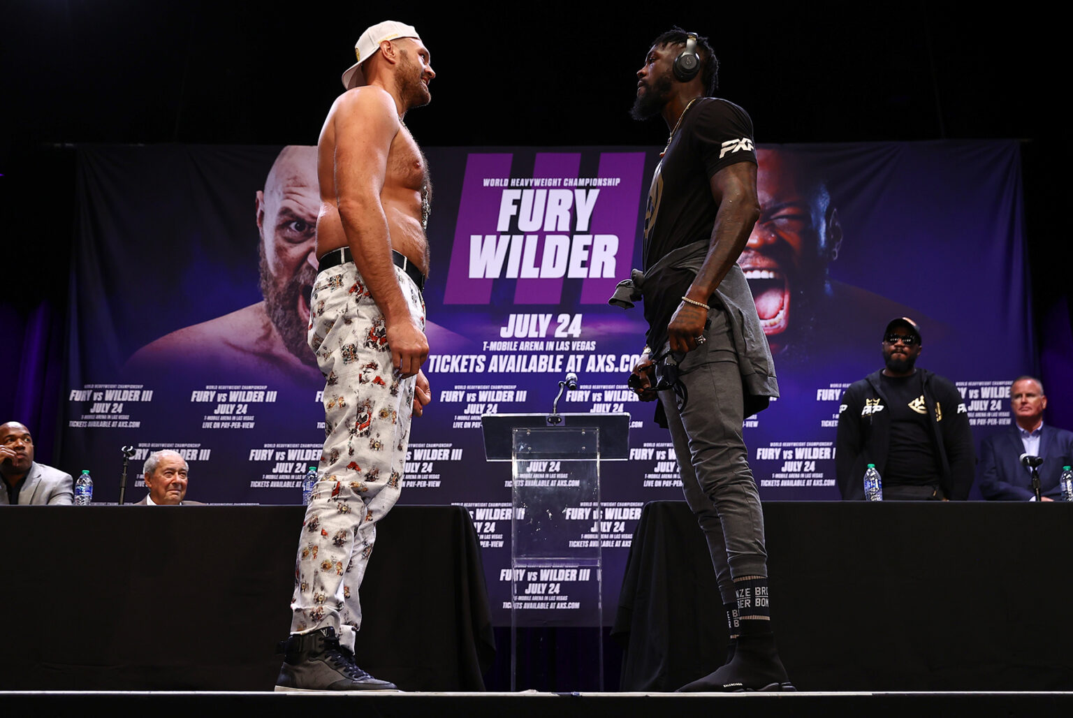 Daily News Social: Boxing a ‘fantasy world’ for Fury, Warren still believes in AJ fight, Finkel unsure of Fury-Wilder 4