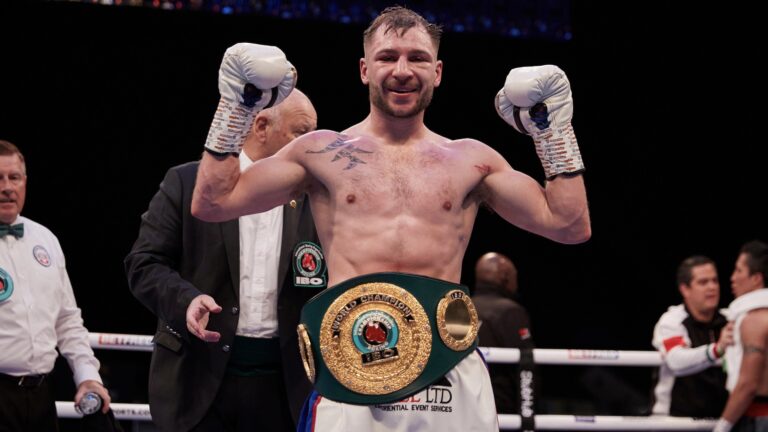 Maxi Hughes inks Matchroom deal