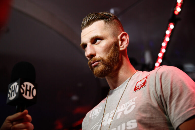Andrzej Fonfara: Caught in the middle