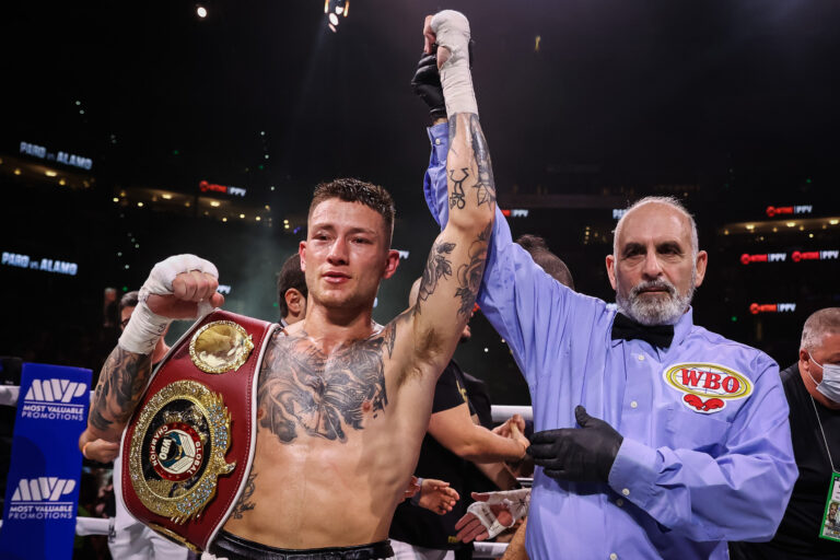 Paro inks Matchroom Boxing deal