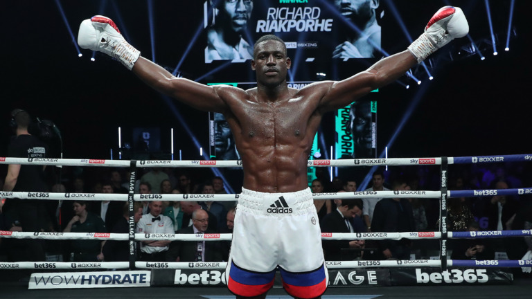 Riakporhe Beats Jumah In Eight With Body Shot Knockout