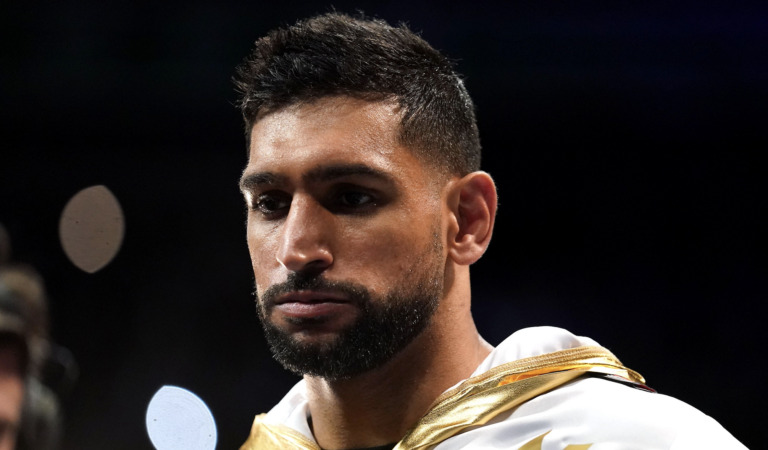 Amir Khan Announces Retirement