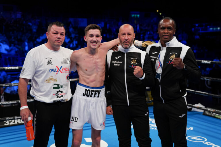 Davies Drops And Dethrones Leach To Become British Champion