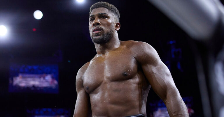 Gareth A Davies Reveals Who He ‘Really Thinks’ Joshua Will Fight Next