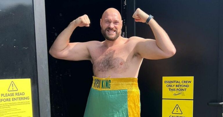 Tyson Fury Breaks Silence On Usyk-Dubois Low Blow Debate By Mocking Rival