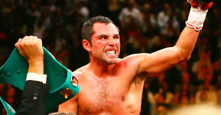 Oscar De La Hoya Names The Fighter That “Beat The Hell Out Of Him”