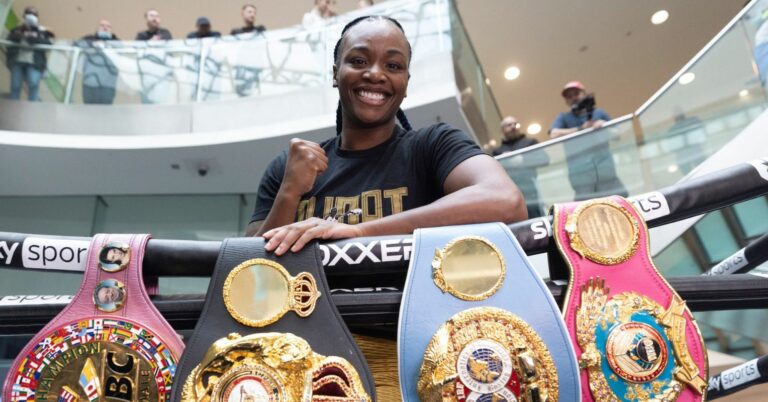 Claressa Shields Names ‘The Next Floyd Mayweather’: “Dudes Can’t Hit Him”