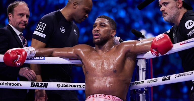 Anthony Joshua Makes Another Big Trainer Change With Derrick James Out For Otto Wallin Fight