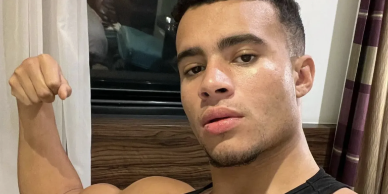 Controversial Manosphere Creator HSTikkyTokky ‘Would’ve Been a Massive Star’ in Boxing